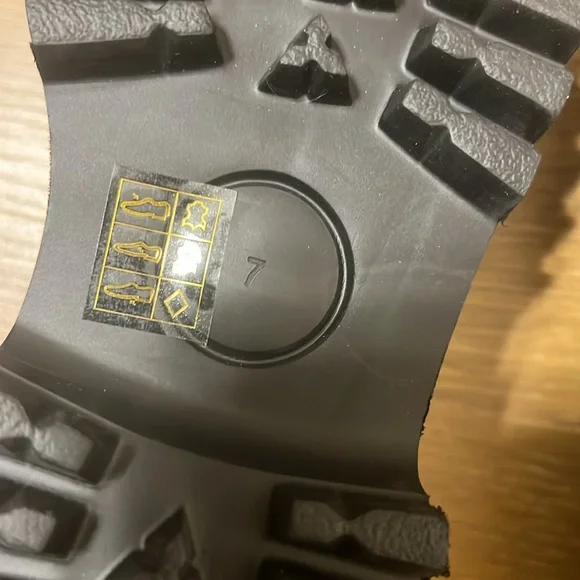 NEW Jeffrey Campbelll Lafayette platform fisherman Red sandals shoes size 7 - Picture 9 of 10